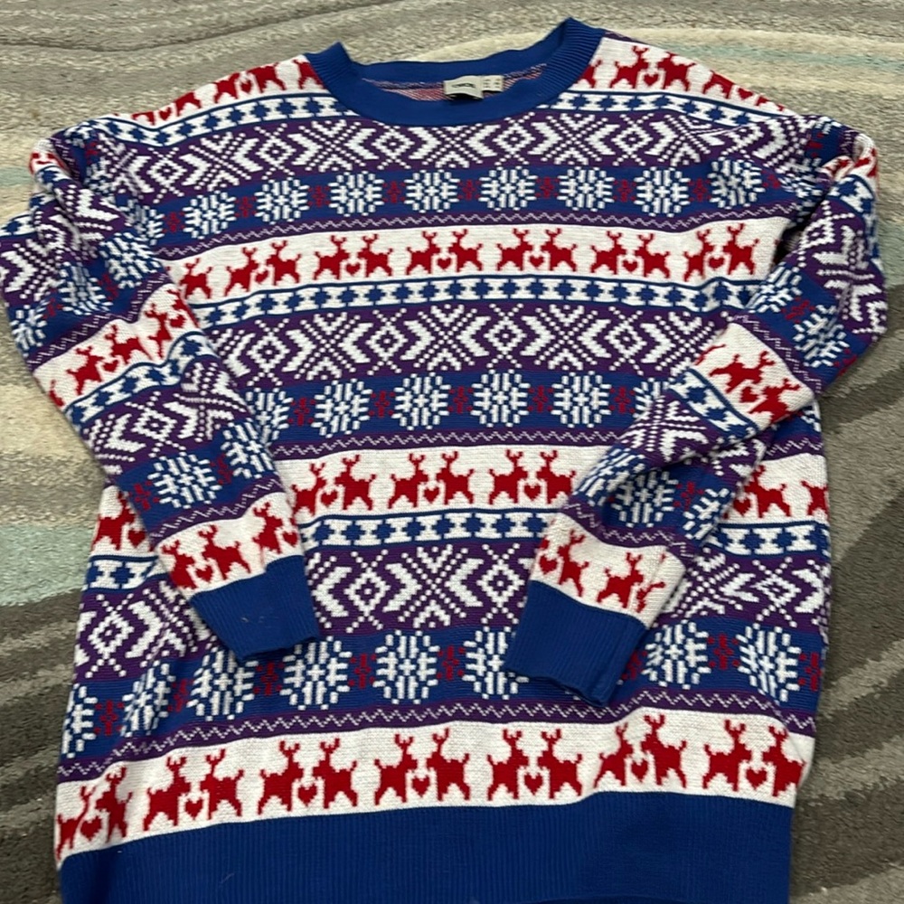 ⭐️2/$10 - ASOS winter sweater